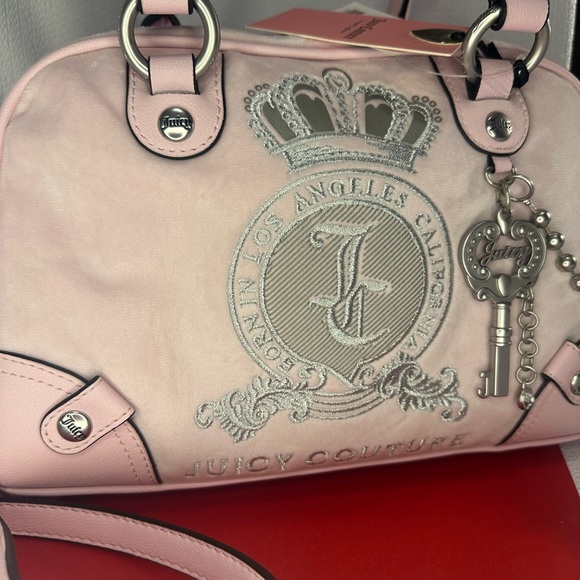Juicy Couture Light Pink Satchel with Key Charm - Picture 2 of 9